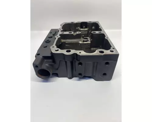 CUMMINS N14 Celect Plus Valve Cover Base