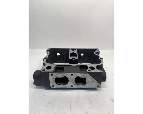 CUMMINS N14 Celect Plus Valve Cover