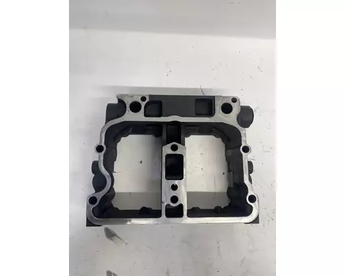CUMMINS N14 Celect Plus Valve Cover