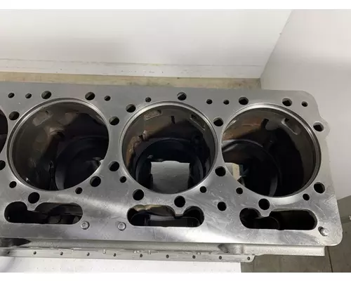 CUMMINS N14 Celect Engine Block