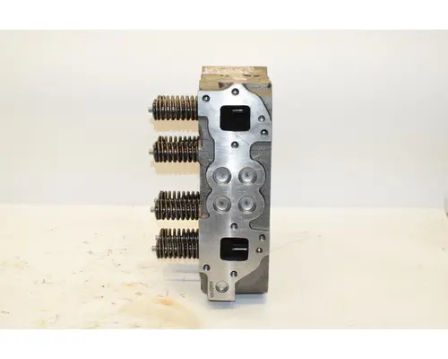 CUMMINS N14 Cylinder Head