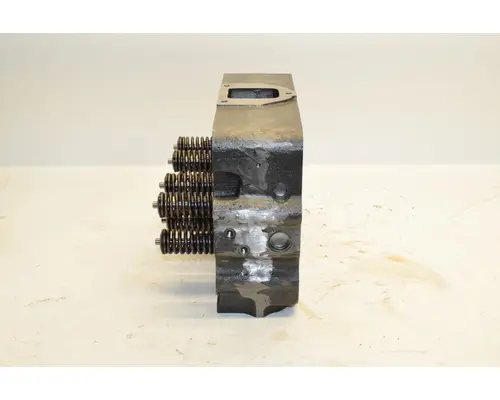 CUMMINS N14 Cylinder Head