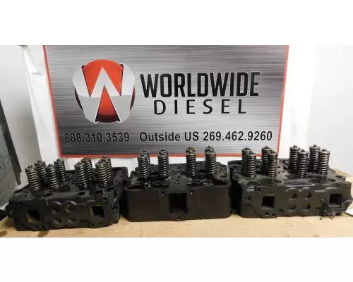 CUMMINS N14 Cylinder Head