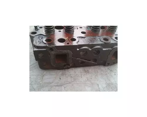 CUMMINS N14 Cylinder Head