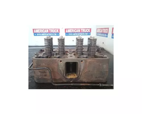 CUMMINS N14 Cylinder Head