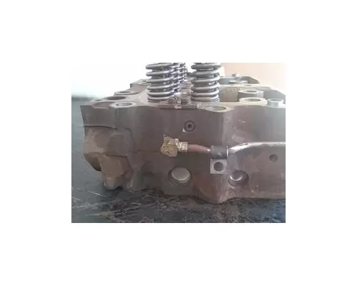 CUMMINS N14 Cylinder Head