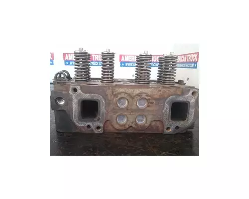 CUMMINS N14 Cylinder Head