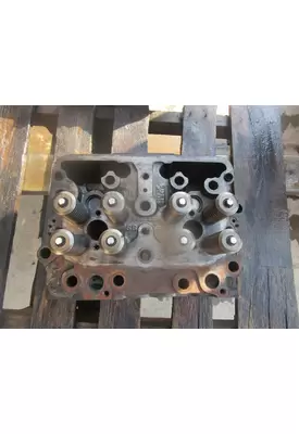 CUMMINS N14 Cylinder Head