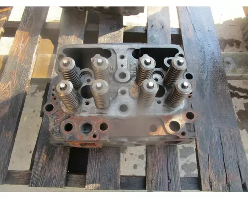 CUMMINS N14 Cylinder Head