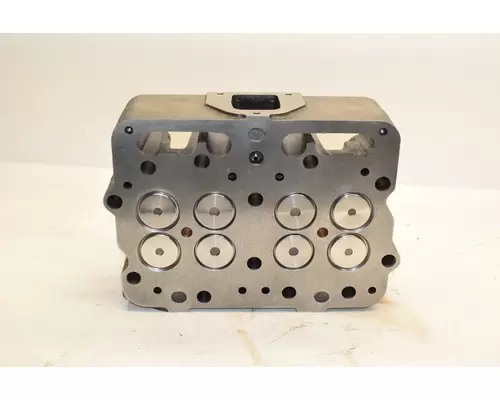 CUMMINS N14 Engine Cylinder Head