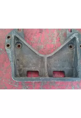 CUMMINS N14 Engine Mounts