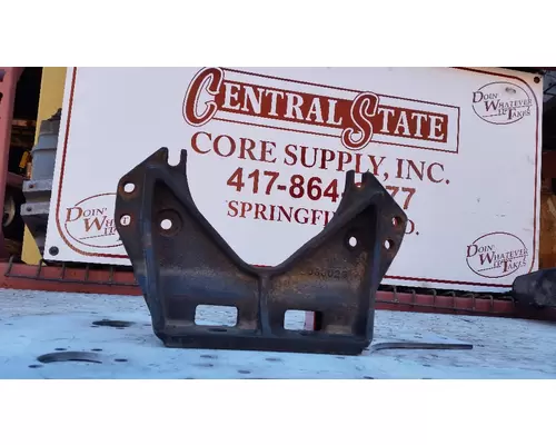 CUMMINS N14 Engine Mounts