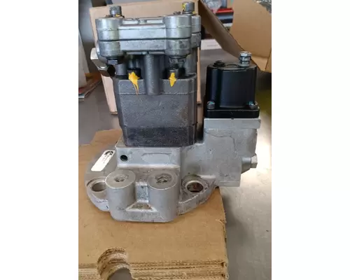 CUMMINS N14 Fuel Pump (Tank)