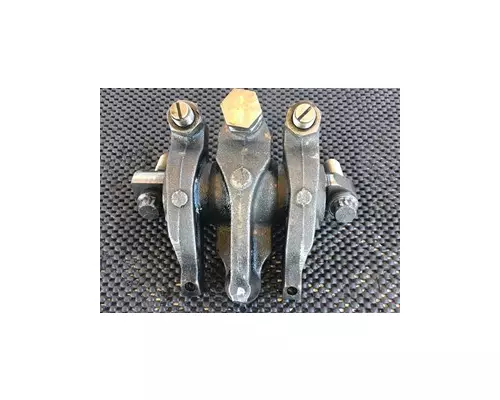 CUMMINS N14 Rocker Arm