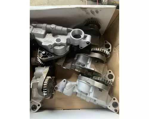CUMMINS OIL PUMP ISX ENGINES Engine Assembly