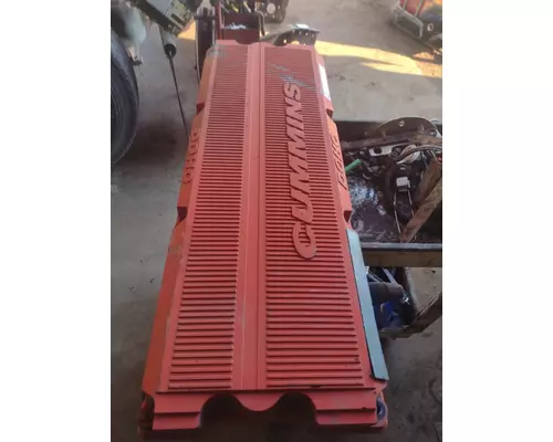 CUMMINS Prostar Valve Cover