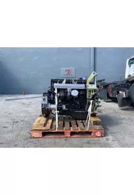 CUMMINS QSB 6.7 Engine Assembly