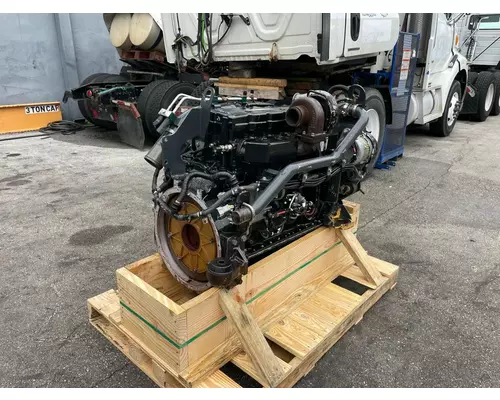 CUMMINS QSB 6.7 Engine Assembly