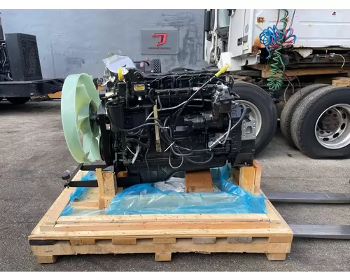 CUMMINS QSB 6.7 Engine Assembly