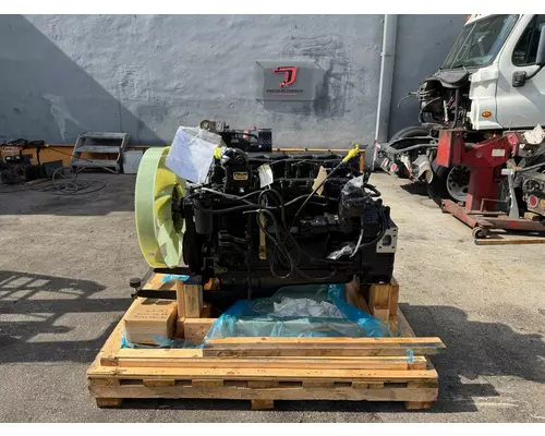 CUMMINS QSB 6.7 Engine Assembly