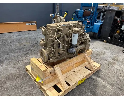 CUMMINS QSB 6.7 Engine Assembly