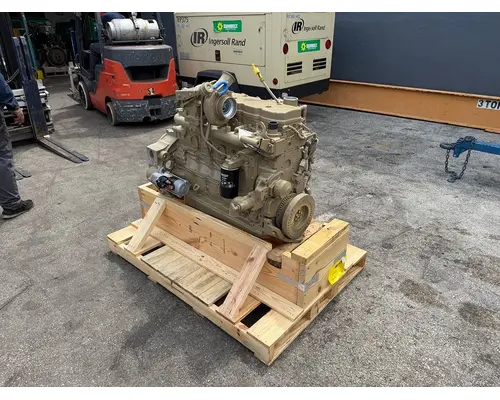 CUMMINS QSB 6.7 Engine Assembly