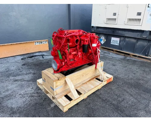 CUMMINS QSB 6.7 Engine Assembly