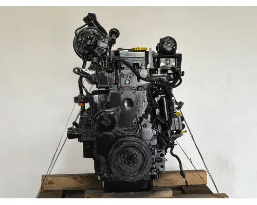 CUMMINS QSB-6.7 Engine Assembly