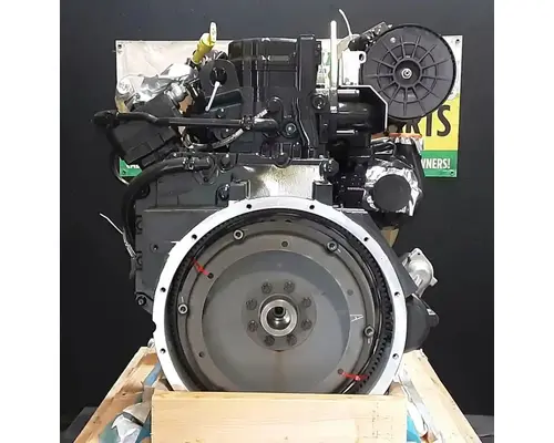 CUMMINS QSB6.7 Engine Assembly