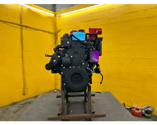 CUMMINS QSB Engine Assembly