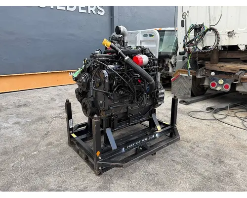 CUMMINS QSL9 Engine Assembly