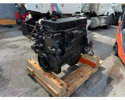 CUMMINS QSM11 Engine Assembly