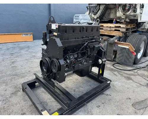 CUMMINS QSM11 Engine Assembly