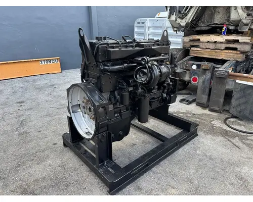 CUMMINS QSM11 Engine Assembly