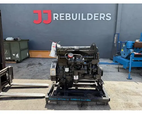 CUMMINS QSM11 Engine Assembly