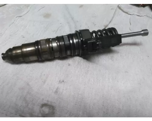 CUMMINS QSX15 FUEL INJECTOR