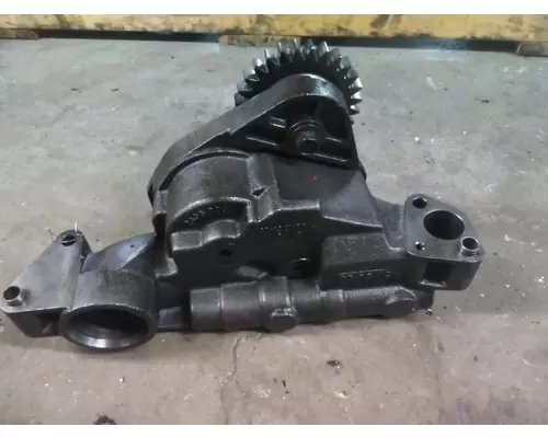 CUMMINS QSX15 OIL PUMP
