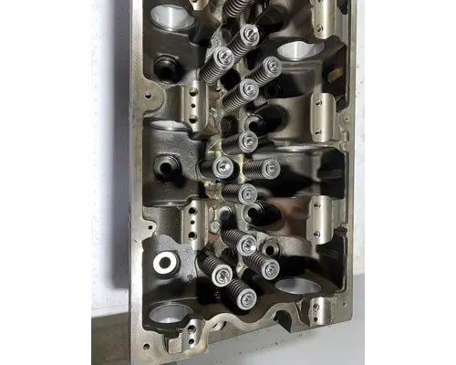 CUMMINS QSX Cylinder Head
