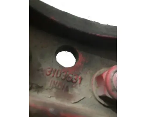 CUMMINS T600 Engine Mounts