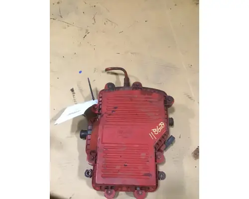 CUMMINS T800 Crankcase Breather