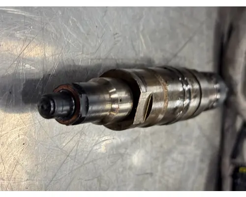 CUMMINS T800 Fuel Injector