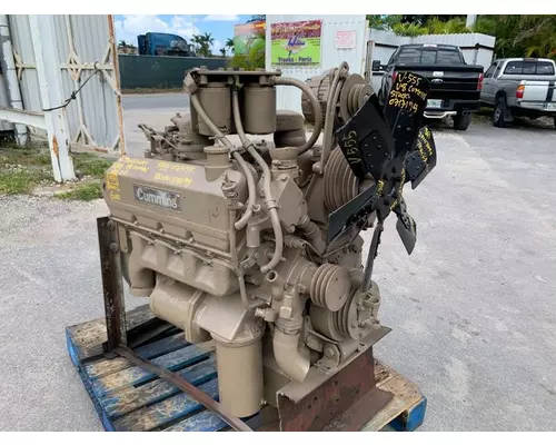 CUMMINS V-555 V8 Engine Assembly