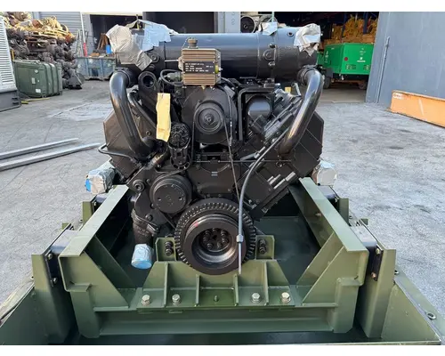 CUMMINS V903 Engine Assembly