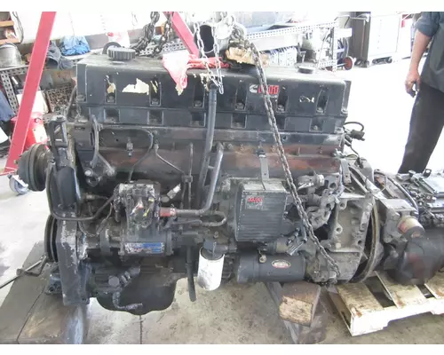 CUMMINS VNL Engine Assembly