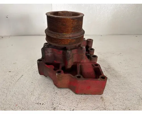 CUMMINS VNL Water Pump