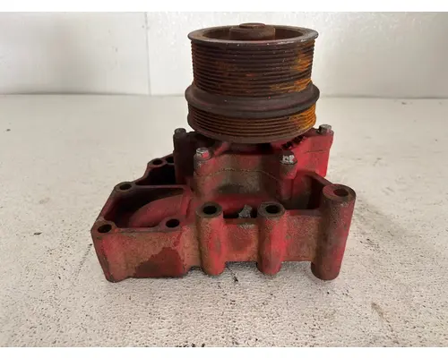 CUMMINS VNL Water Pump