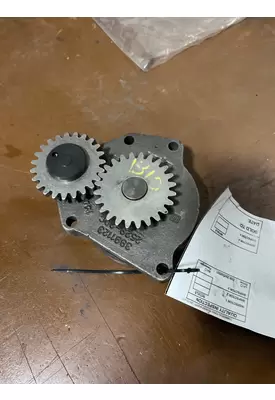 CUMMINS VN Oil Pump