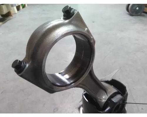 CUMMINS X12 EPA 17 CONNECTING ROD