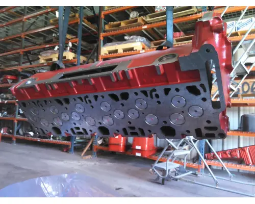 CUMMINS X12 EPA 17 CYLINDER HEAD