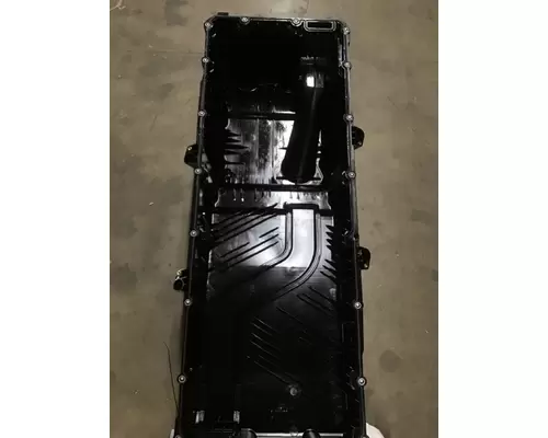 CUMMINS X12 EPA 17 OIL PAN